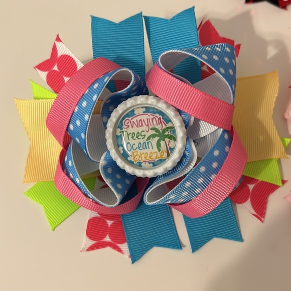 🔥SALE🔥 Hair Bows 5 for $5 ($1 each) - Picture 4 of 6